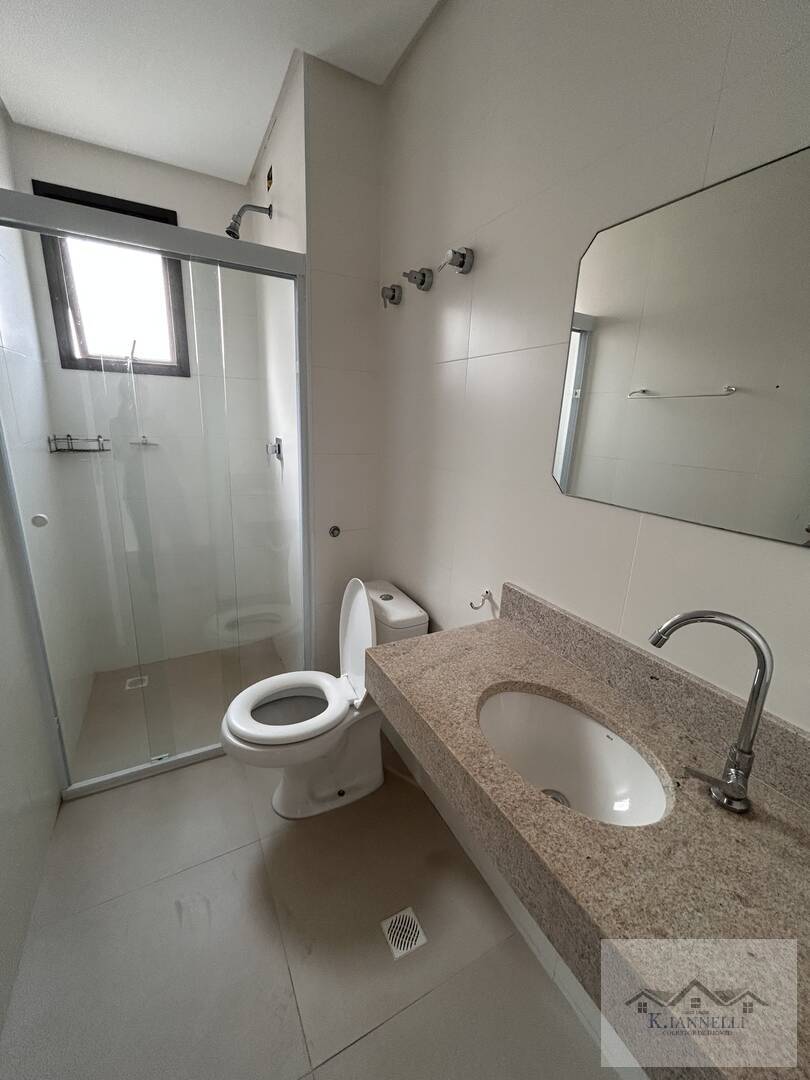 Apartamento à venda com 3 quartos, 145m² - Foto 7