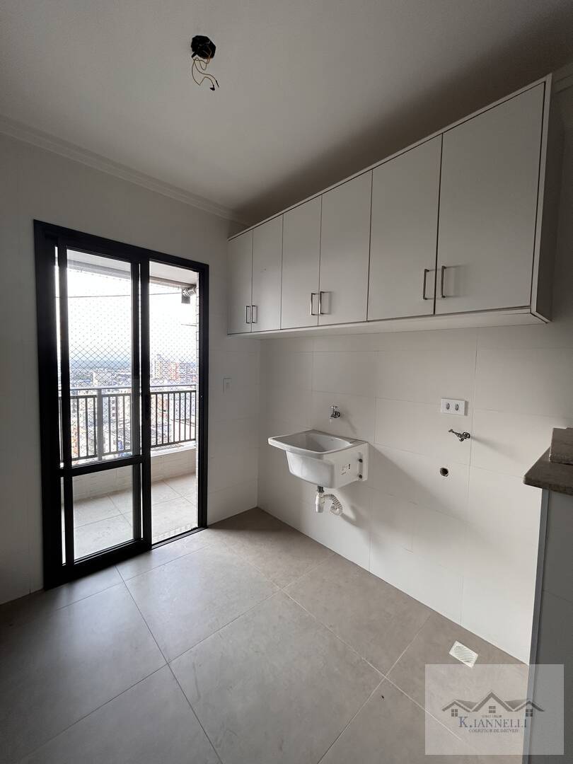 Apartamento à venda com 3 quartos, 145m² - Foto 22