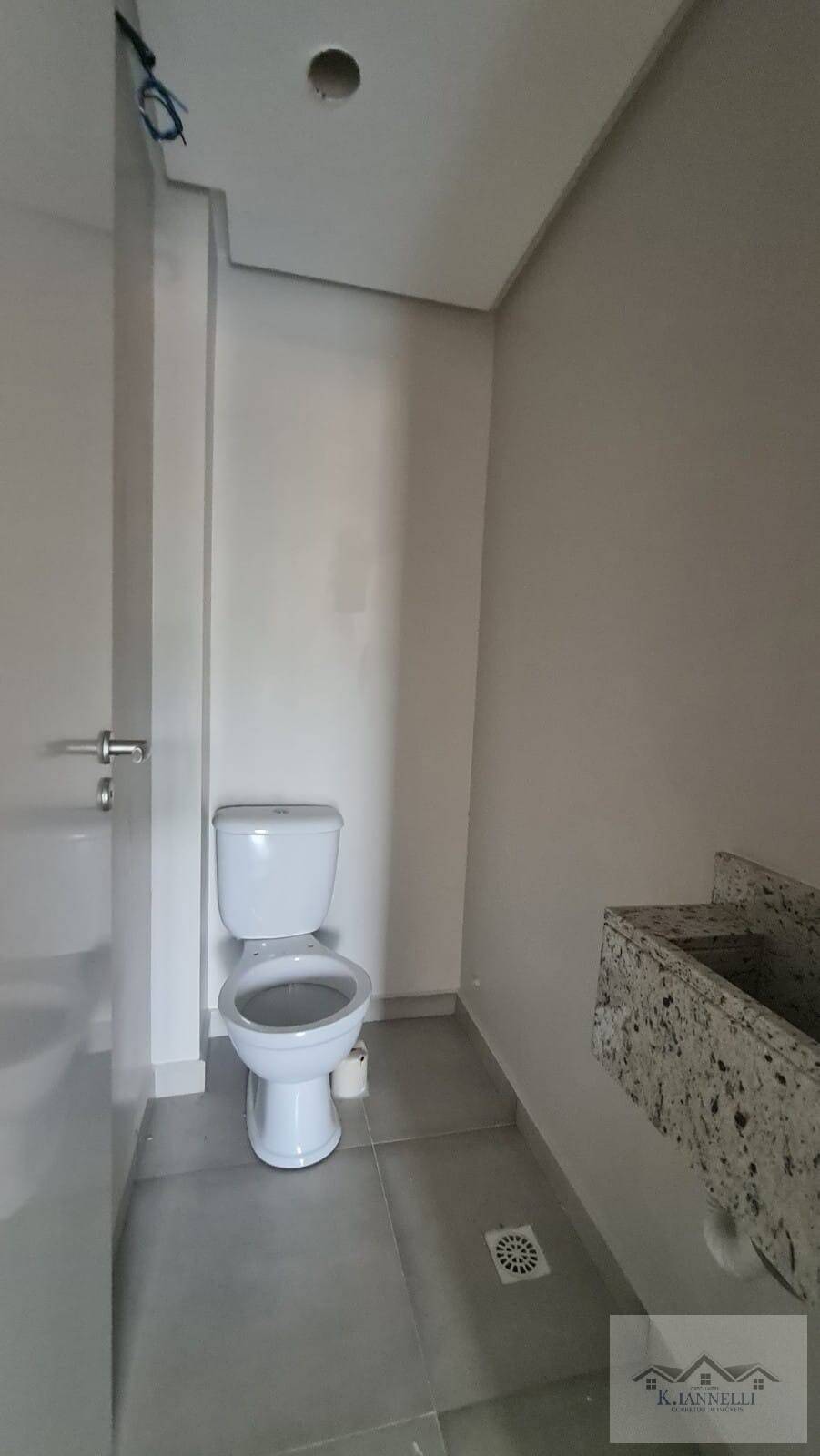 Apartamento para alugar com 2 quartos, 90m² - Foto 9