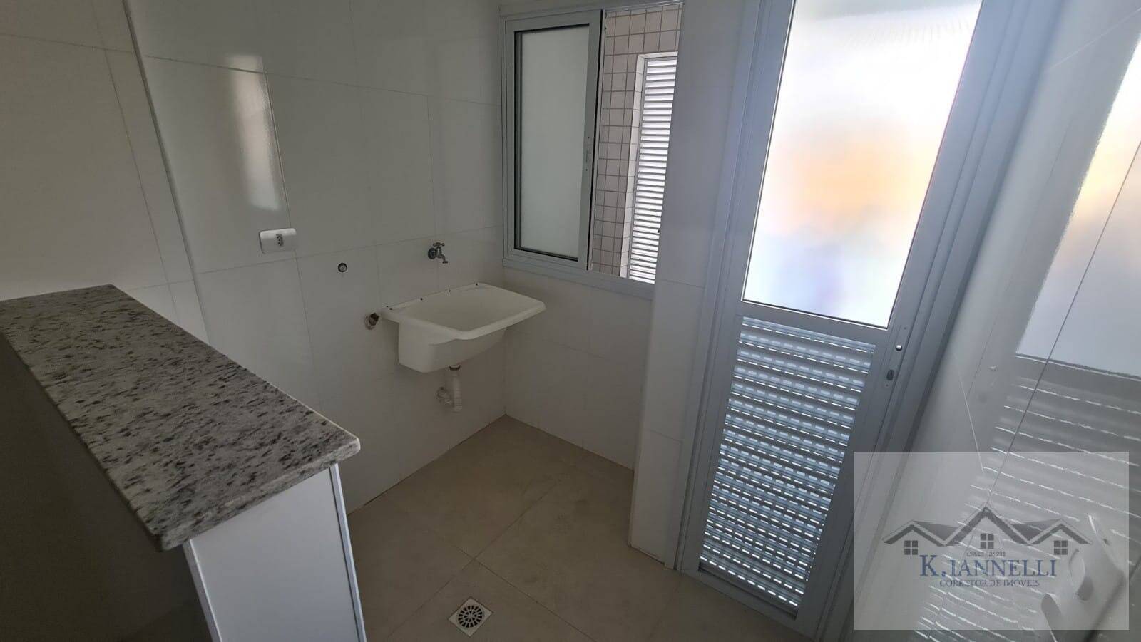 Apartamento para alugar com 2 quartos, 90m² - Foto 26