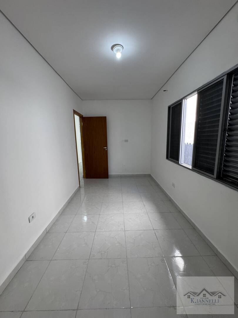 Casa à venda com 2 quartos, 150m² - Foto 8