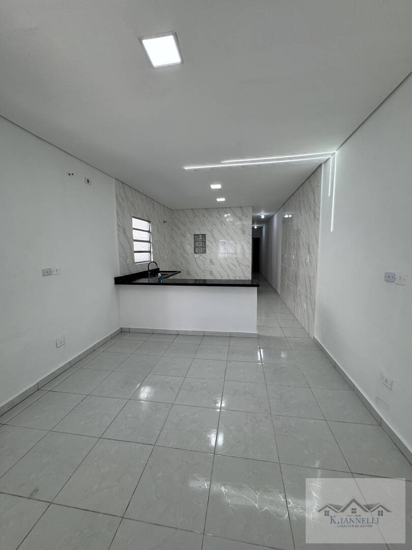 Casa à venda com 2 quartos, 150m² - Foto 5