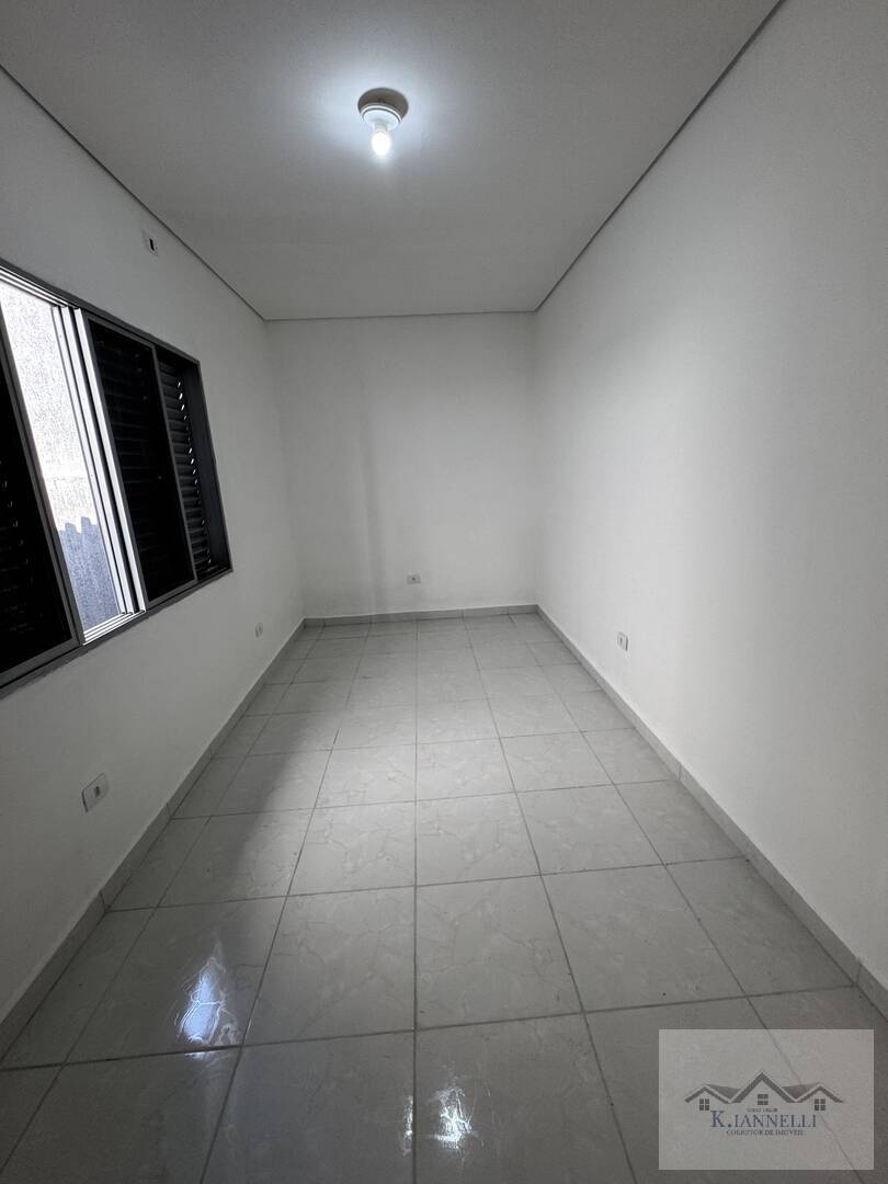 Casa à venda com 2 quartos, 150m² - Foto 9