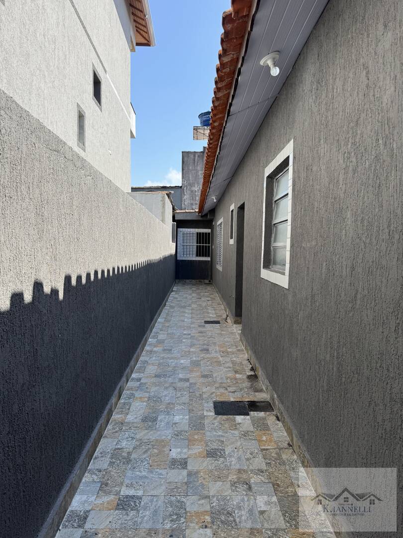 Casa à venda com 2 quartos, 150m² - Foto 13