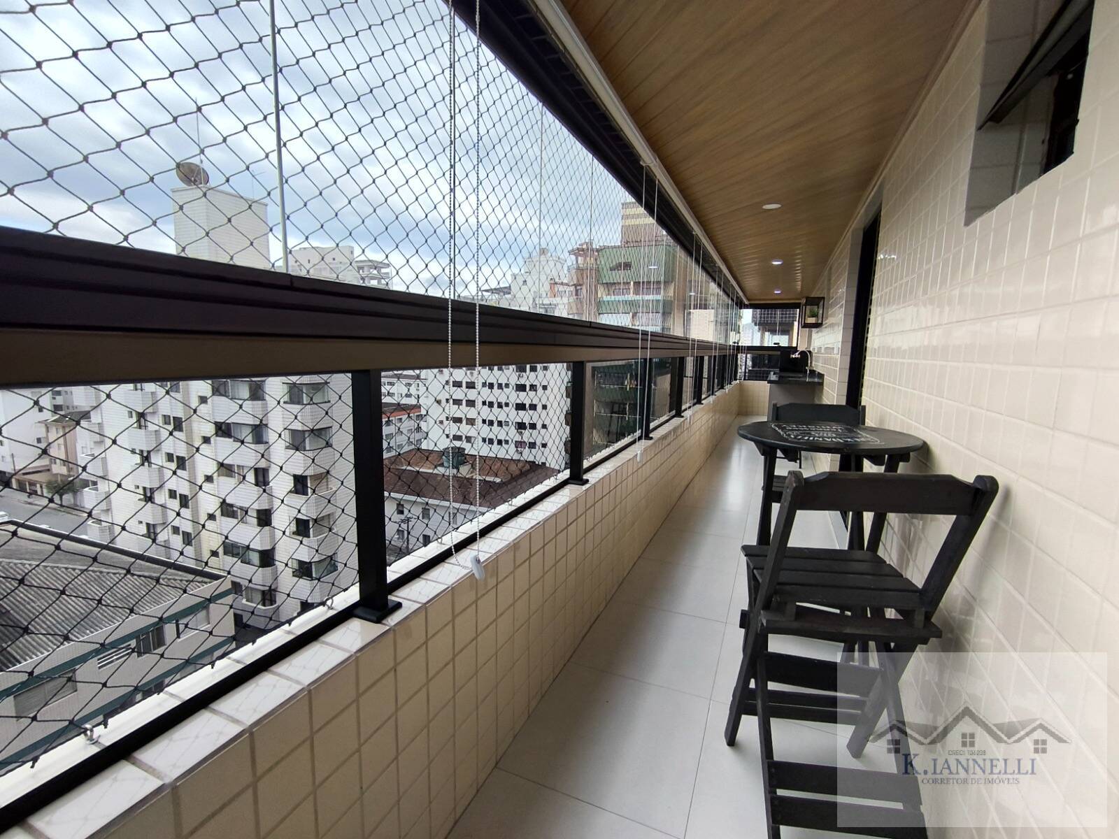 Apartamento à venda com 2 quartos, 75m² - Foto 1