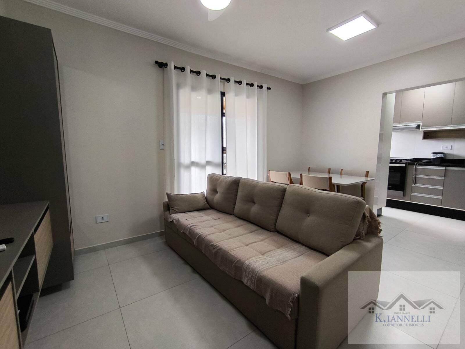 Apartamento à venda com 2 quartos, 75m² - Foto 4