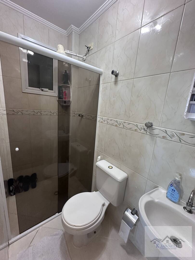 Apartamento à venda com 2 quartos, 75m² - Foto 23