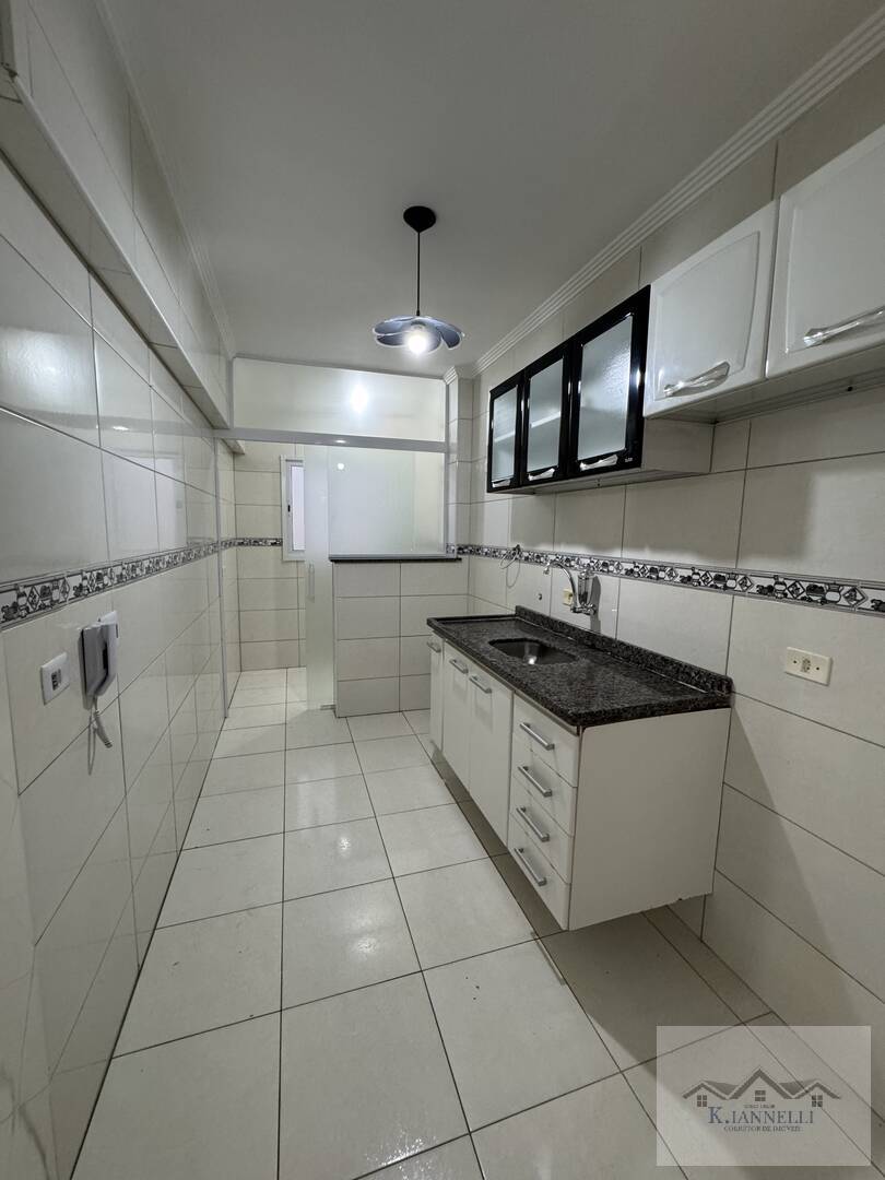 Apartamento à venda com 2 quartos, 62m² - Foto 5