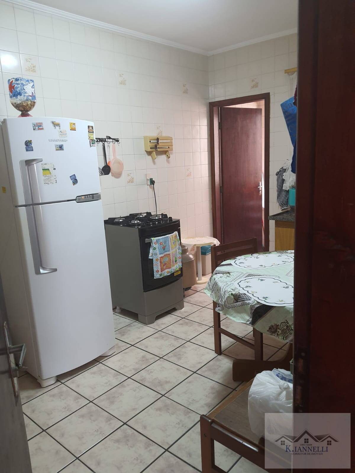 Apartamento à venda com 2 quartos, 70m² - Foto 7