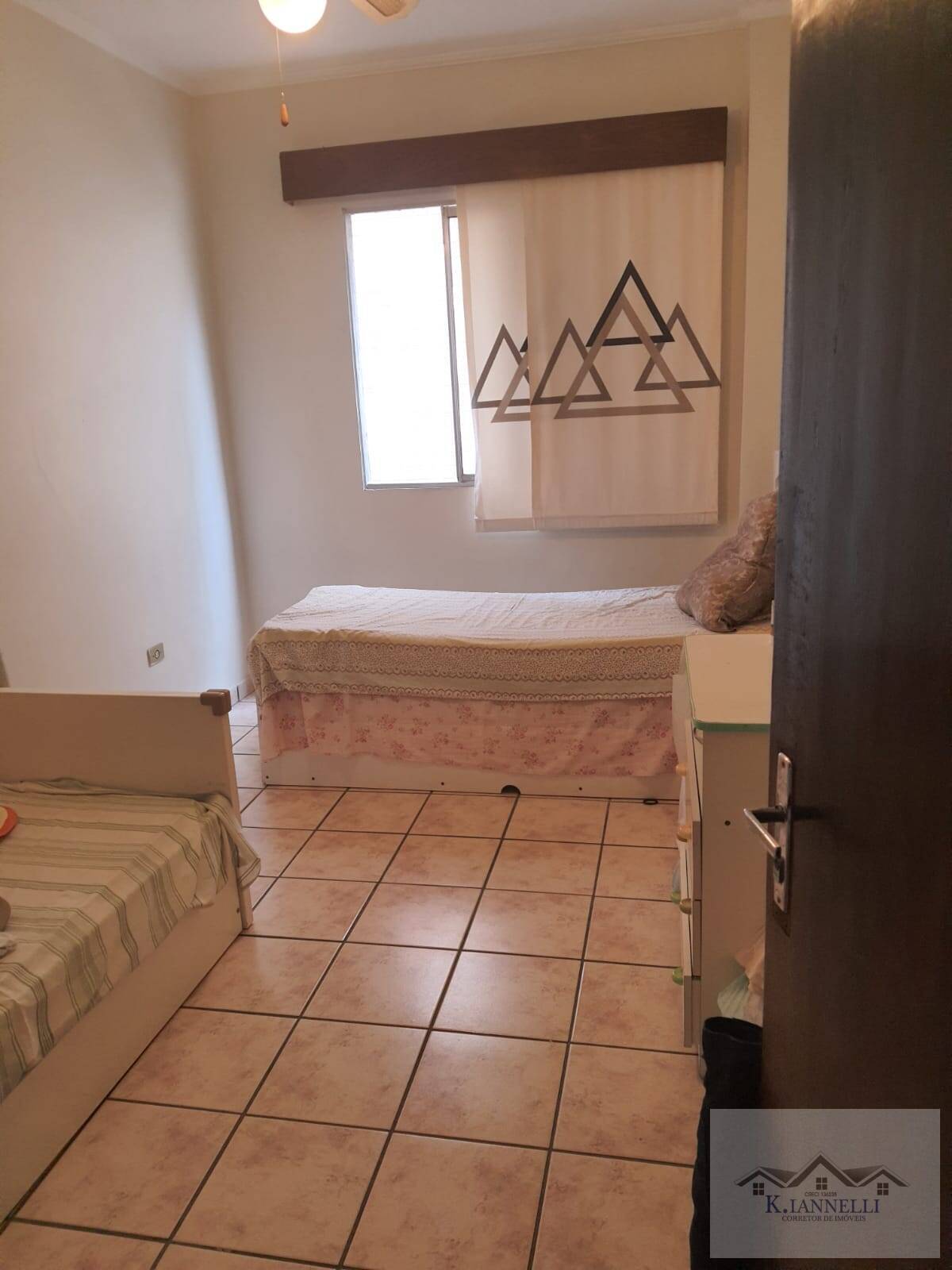 Apartamento à venda com 2 quartos, 70m² - Foto 11