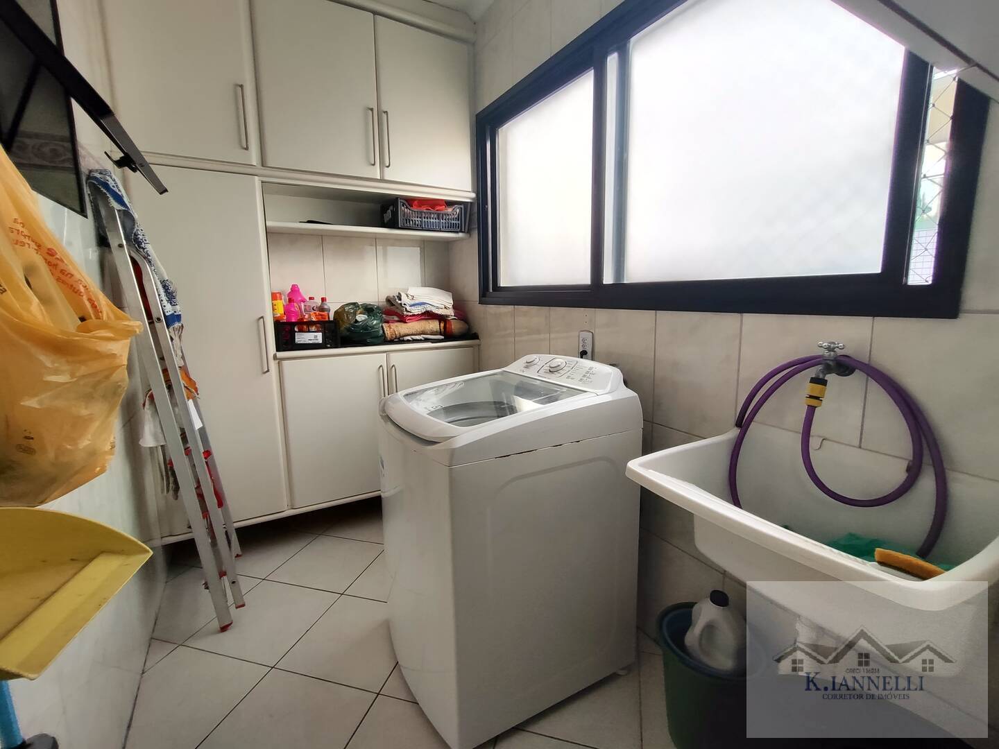 Apartamento à venda com 3 quartos, 211m² - Foto 5