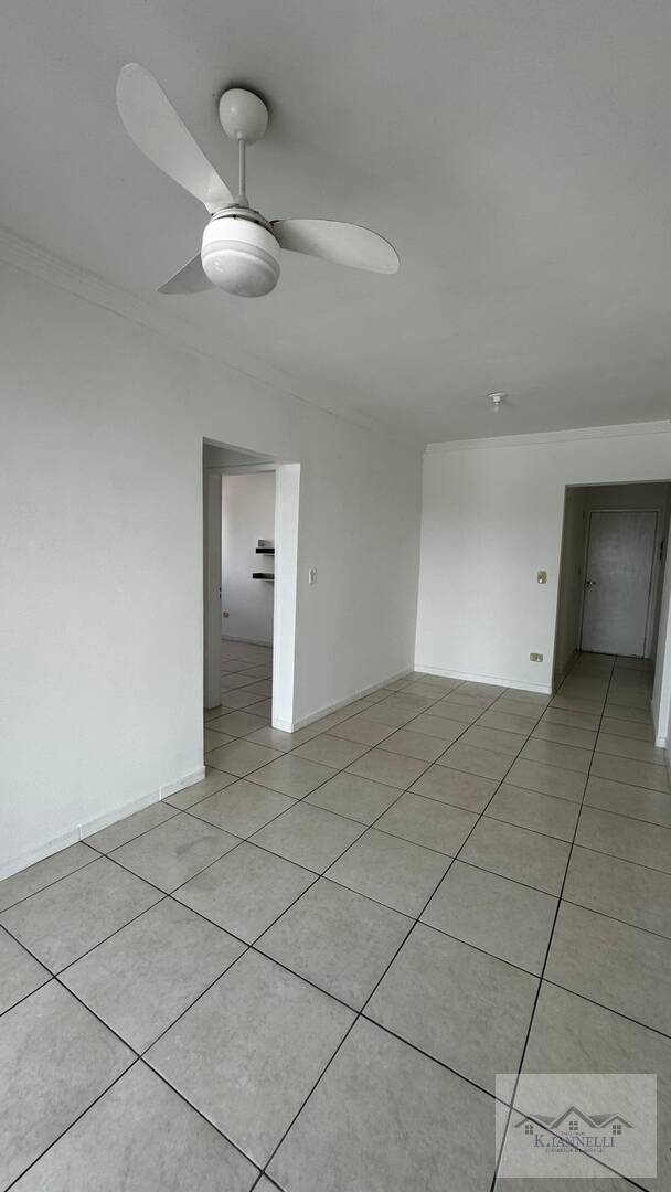 Apartamento para alugar com 2 quartos, 70m² - Foto 14