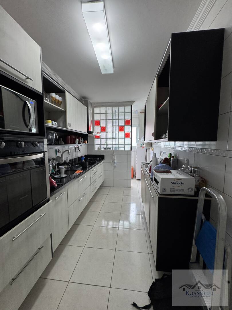 Apartamento à venda com 2 quartos, 100m² - Foto 4