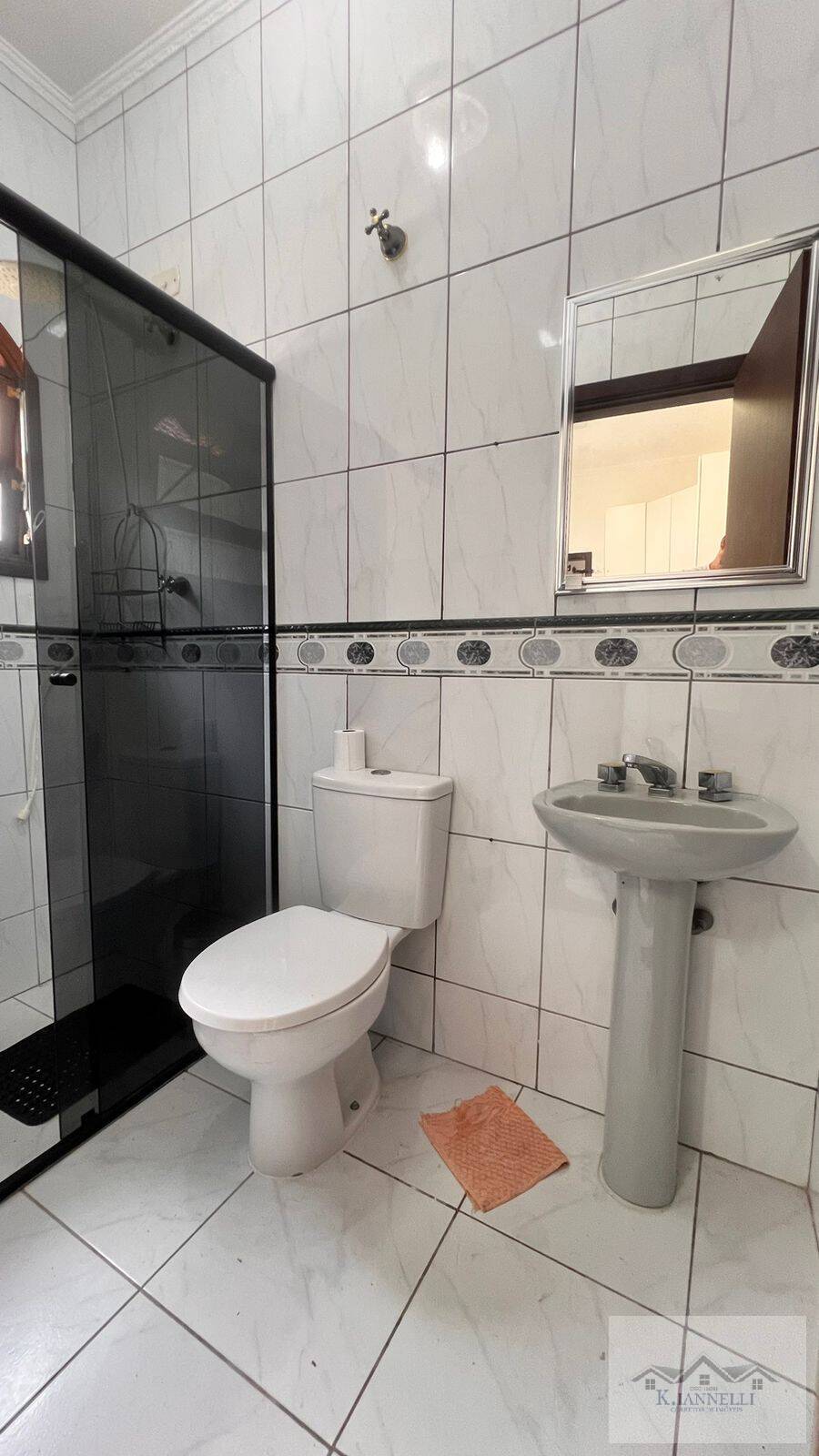 Casa à venda com 2 quartos, 90m² - Foto 12