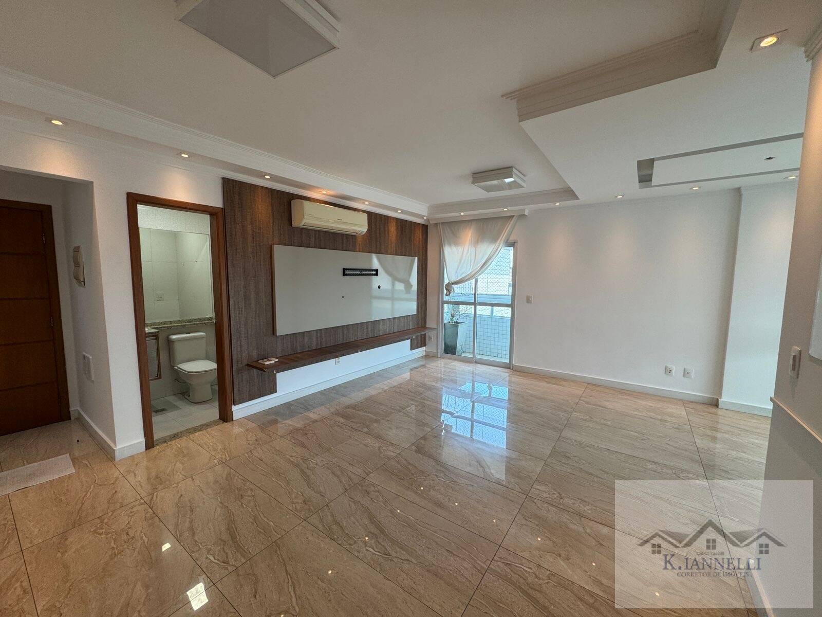 Apartamento à venda com 3 quartos, 122m² - Foto 9