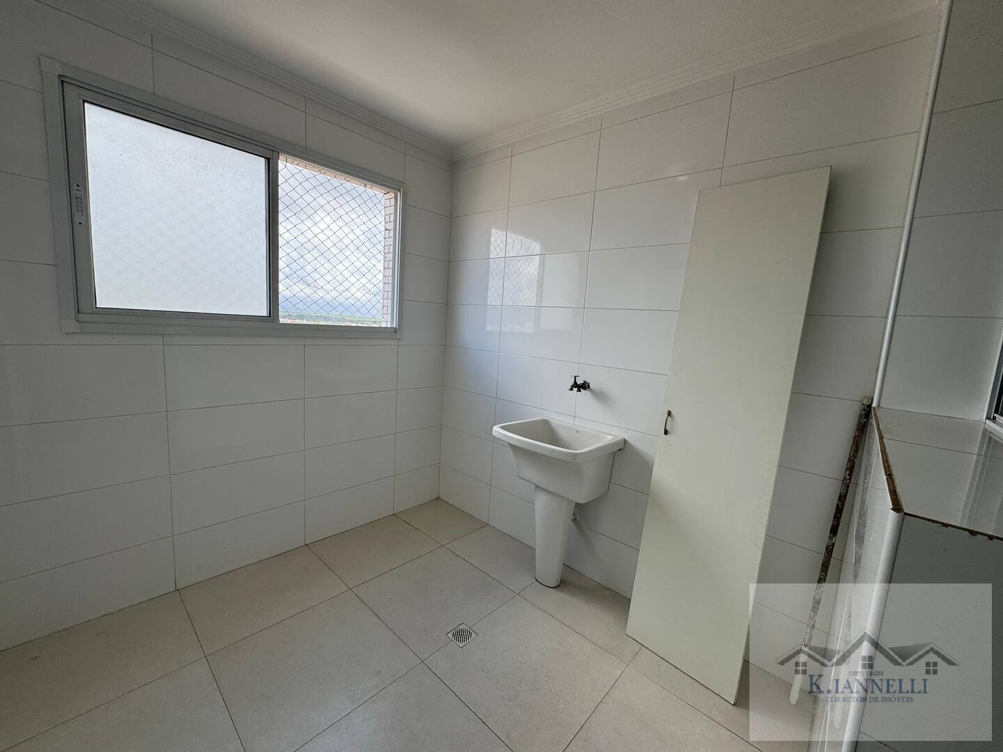 Apartamento à venda com 3 quartos, 131460m² - Foto 18