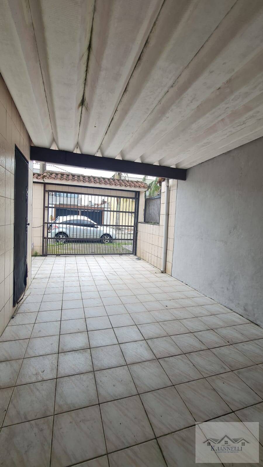 Casa à venda com 2 quartos, 70m² - Foto 13