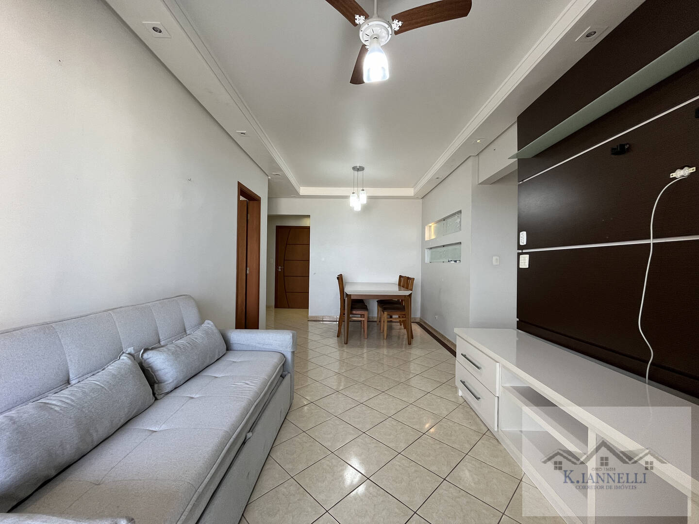 Apartamento à venda com 2 quartos, 80m² - Foto 4