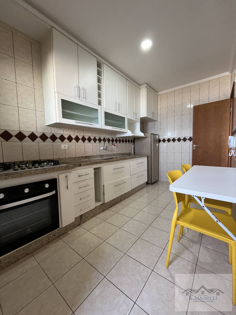 Apartamento à venda com 2 quartos, 80m² - Foto 2