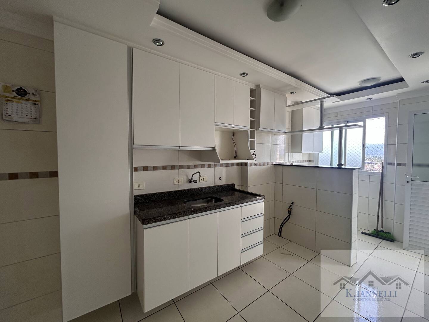 Apartamento à venda com 1 quarto, 61m² - Foto 19