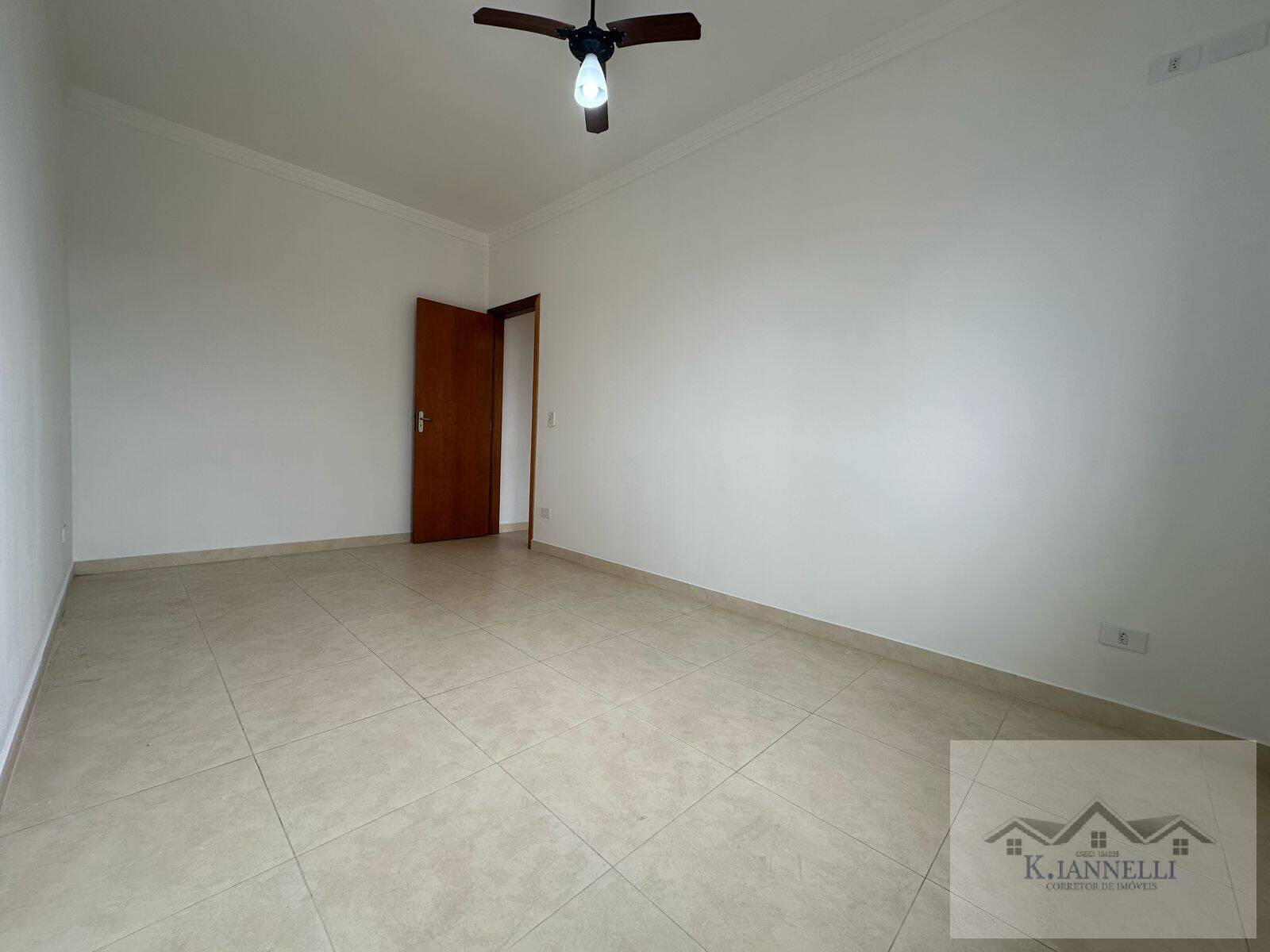 Sobrado à venda com 3 quartos, 99m² - Foto 3