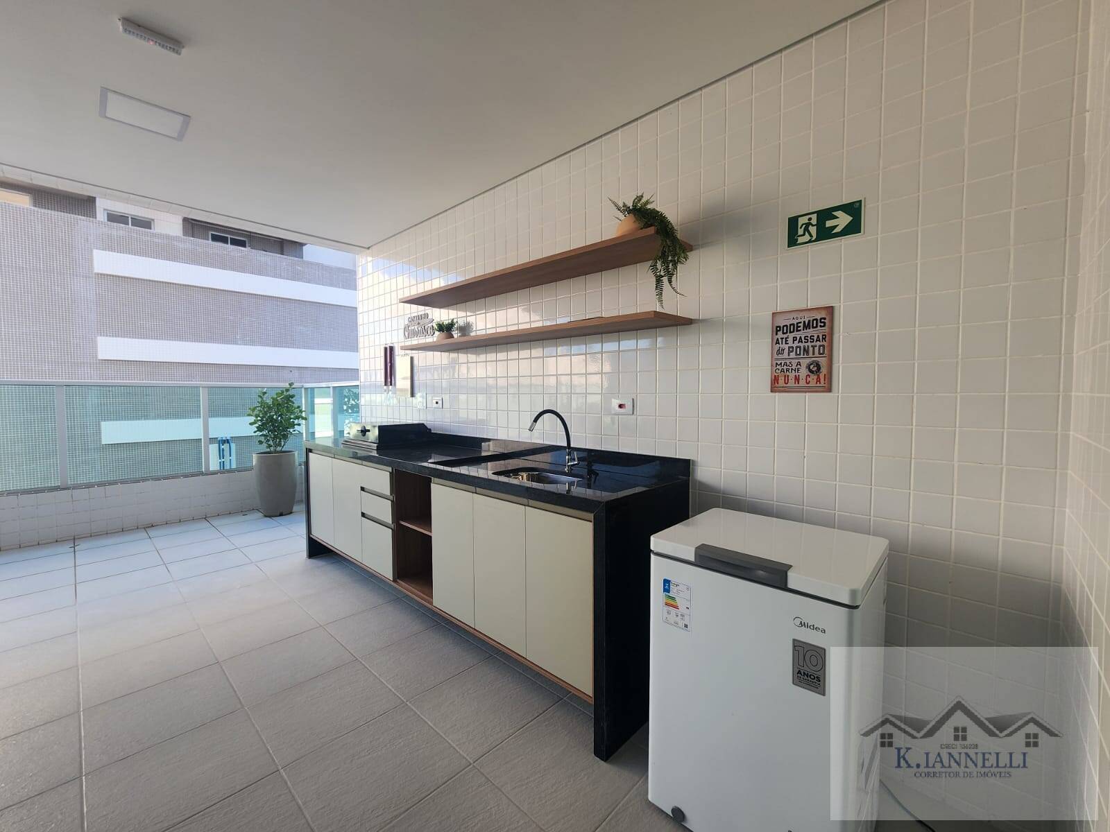 Apartamento à venda com 2 quartos, 83m² - Foto 11