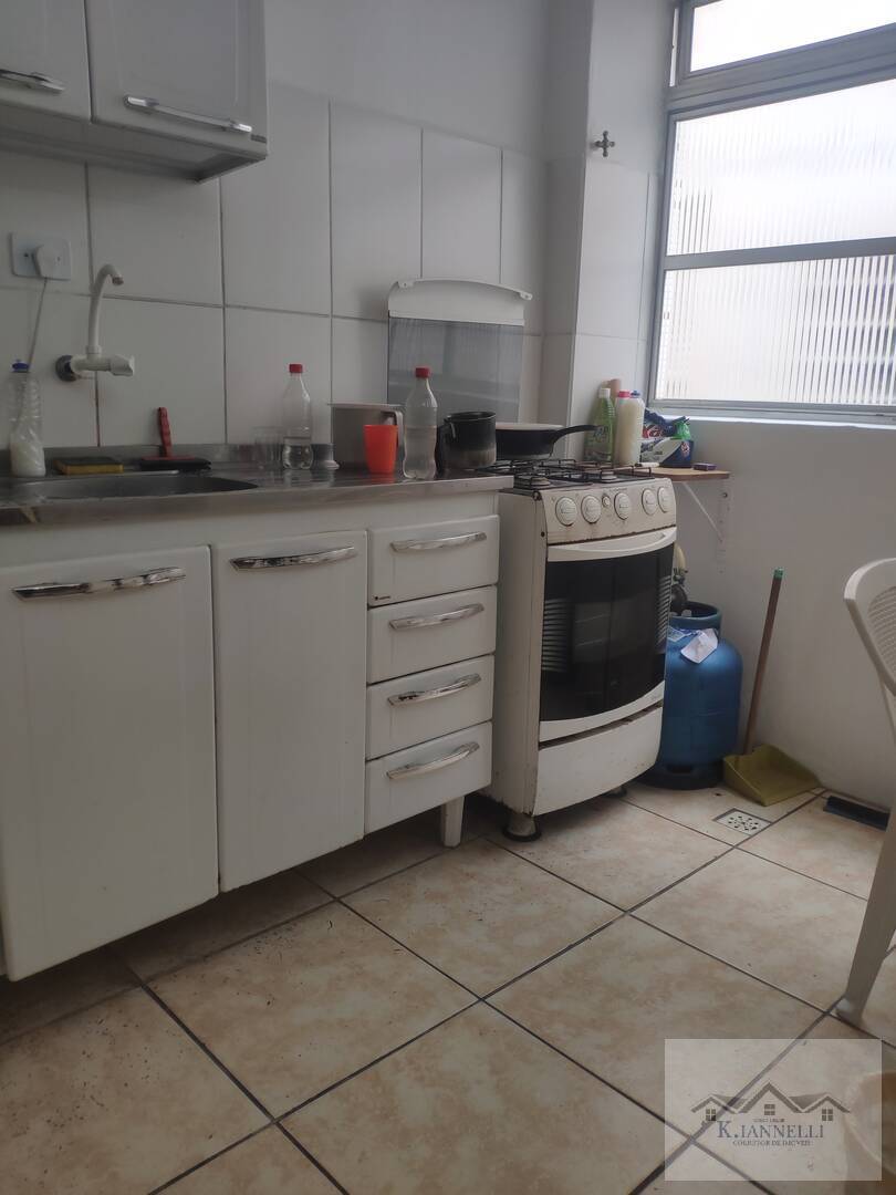 Apartamento à venda com 2 quartos, 64m² - Foto 5