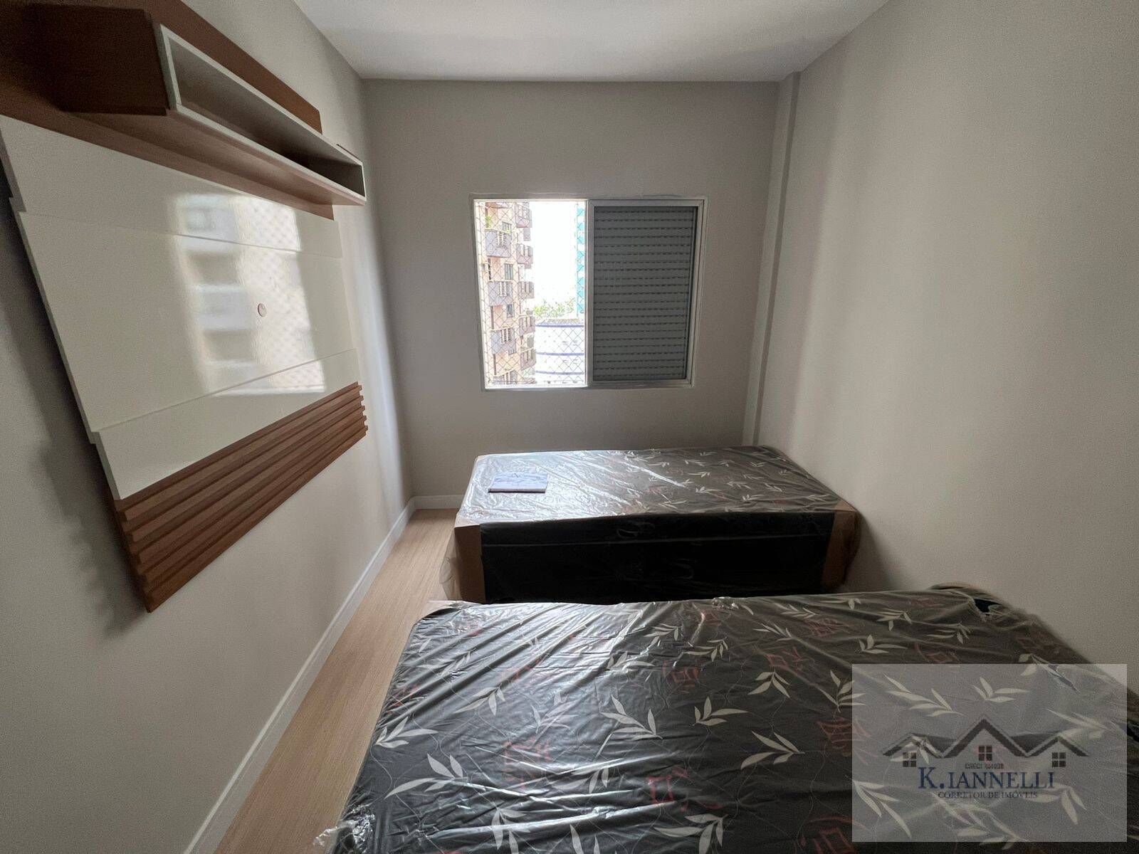 Apartamento à venda com 2 quartos, 61m² - Foto 18