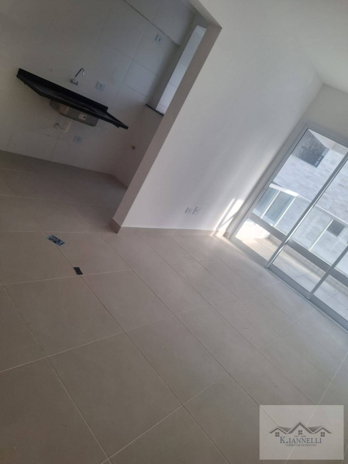 Apartamento à venda com 2 quartos, 60m² - Foto 4