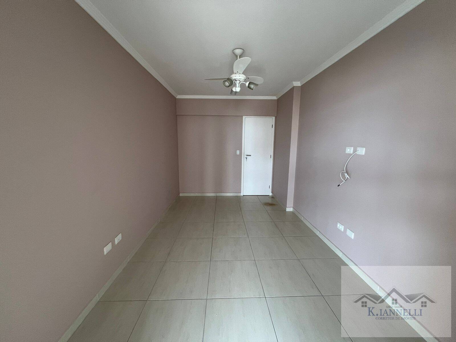 Apartamento à venda com 3 quartos, 154m² - Foto 3