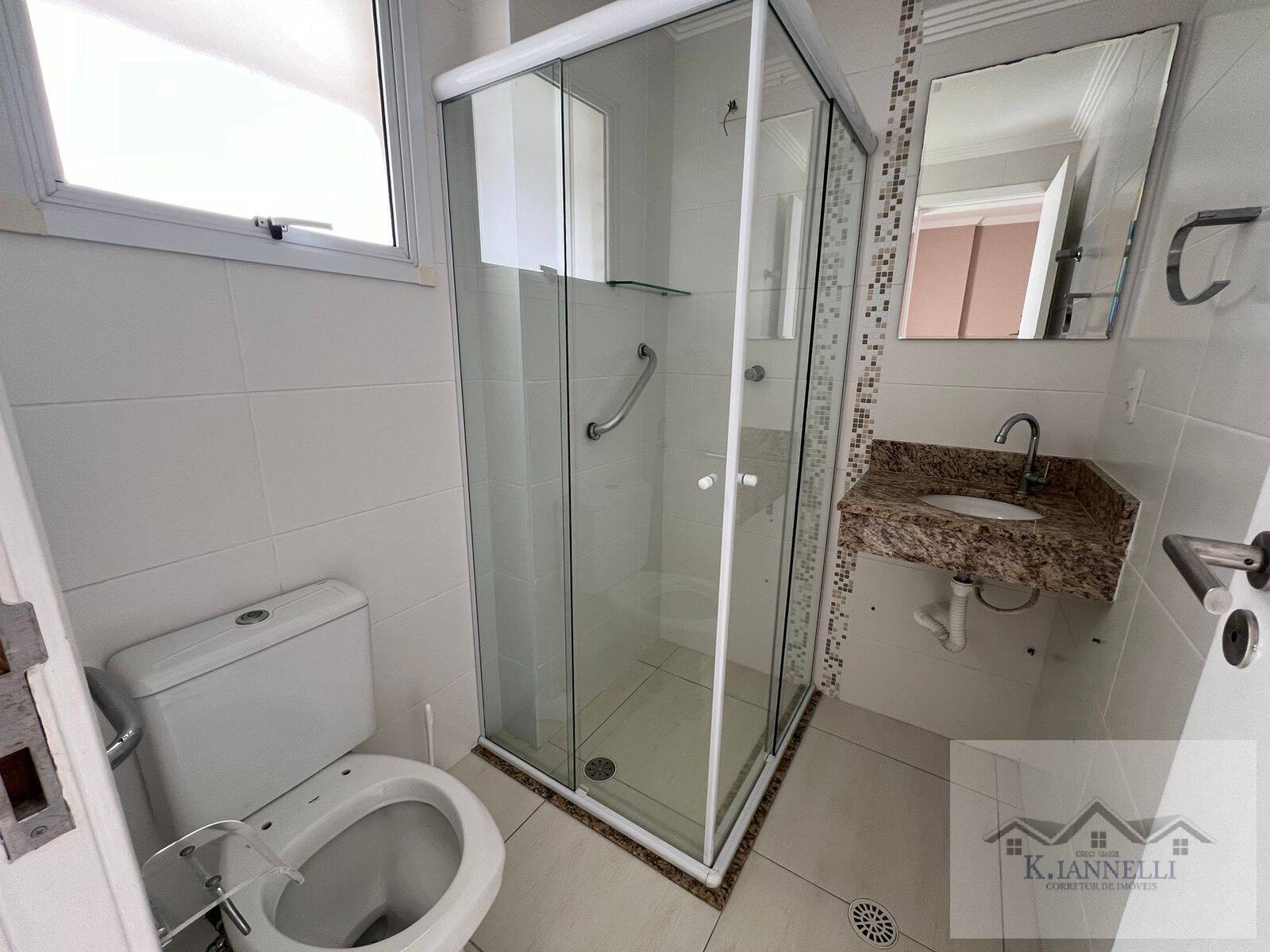 Apartamento à venda com 3 quartos, 154m² - Foto 9