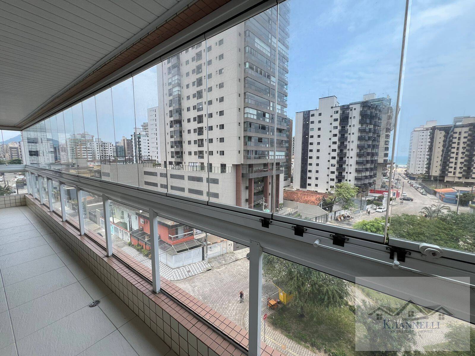 Apartamento à venda com 3 quartos, 154m² - Foto 11