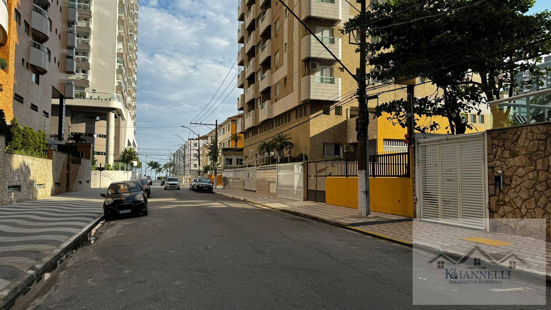 Apartamento à venda com 2 quartos, 77m² - Foto 4