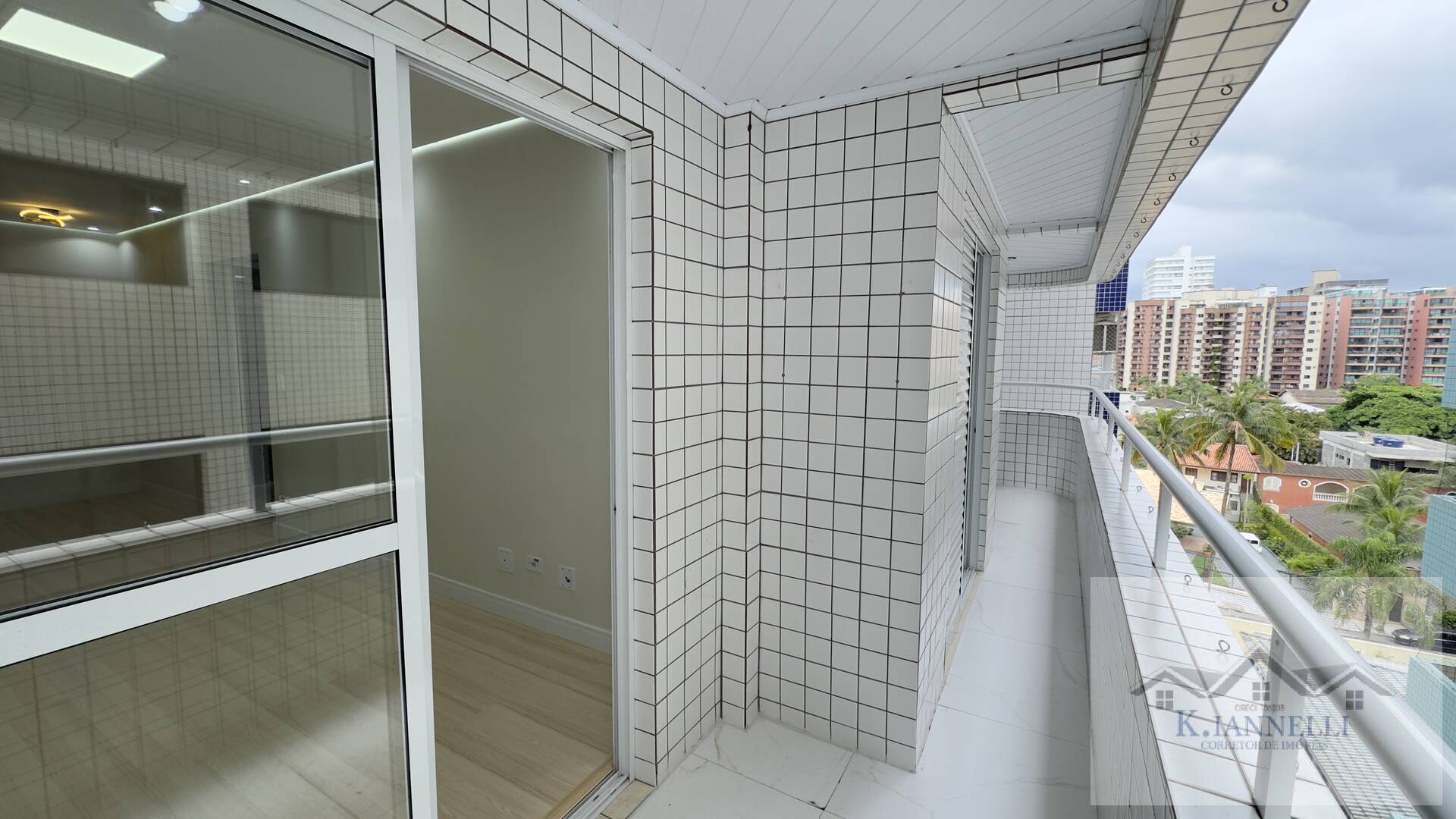 Apartamento à venda com 2 quartos, 77m² - Foto 12