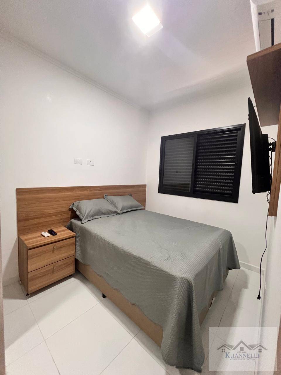 Casa à venda com 2 quartos, 60m² - Foto 10