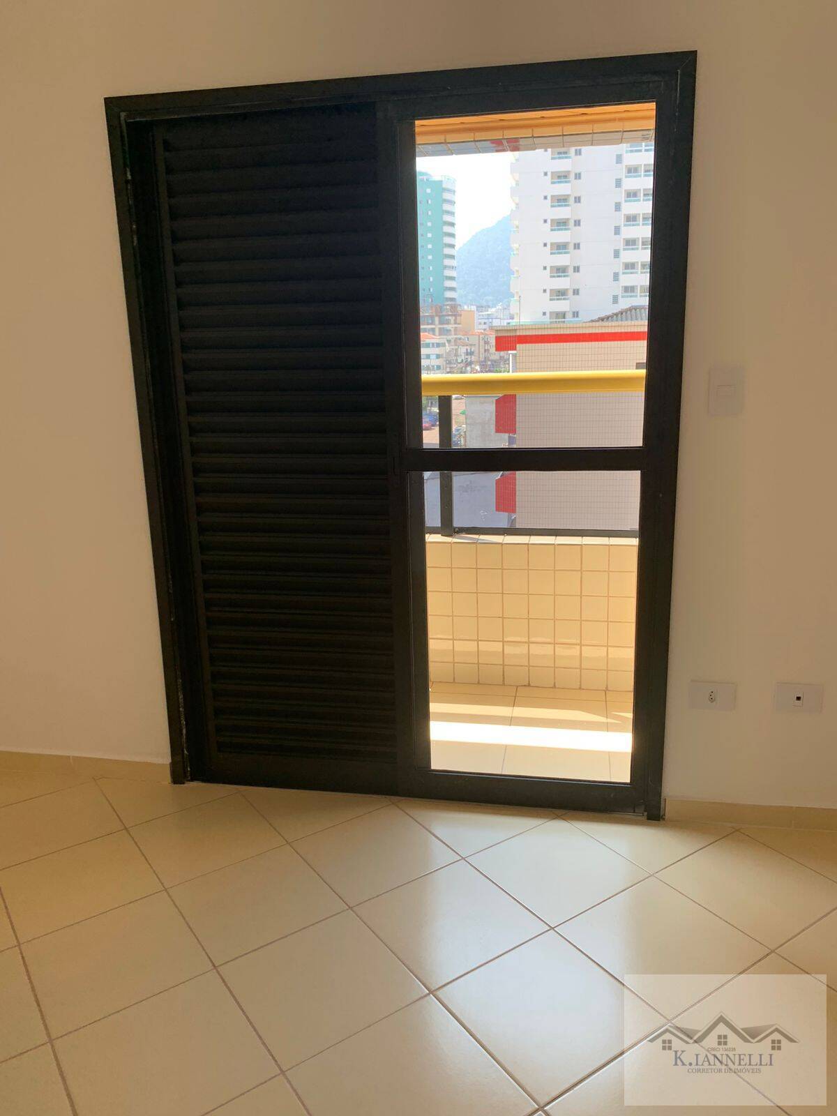 Apartamento à venda com 2 quartos, 62m² - Foto 14