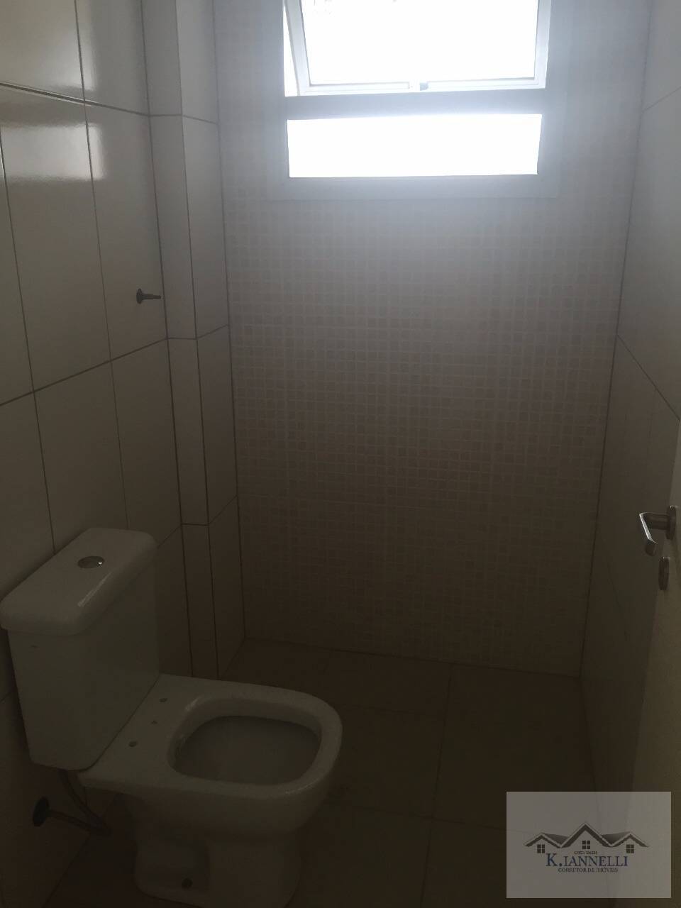 Casa à venda com 2 quartos, 88m² - Foto 11