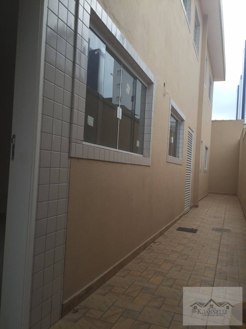 Casa à venda com 2 quartos, 88m² - Foto 5