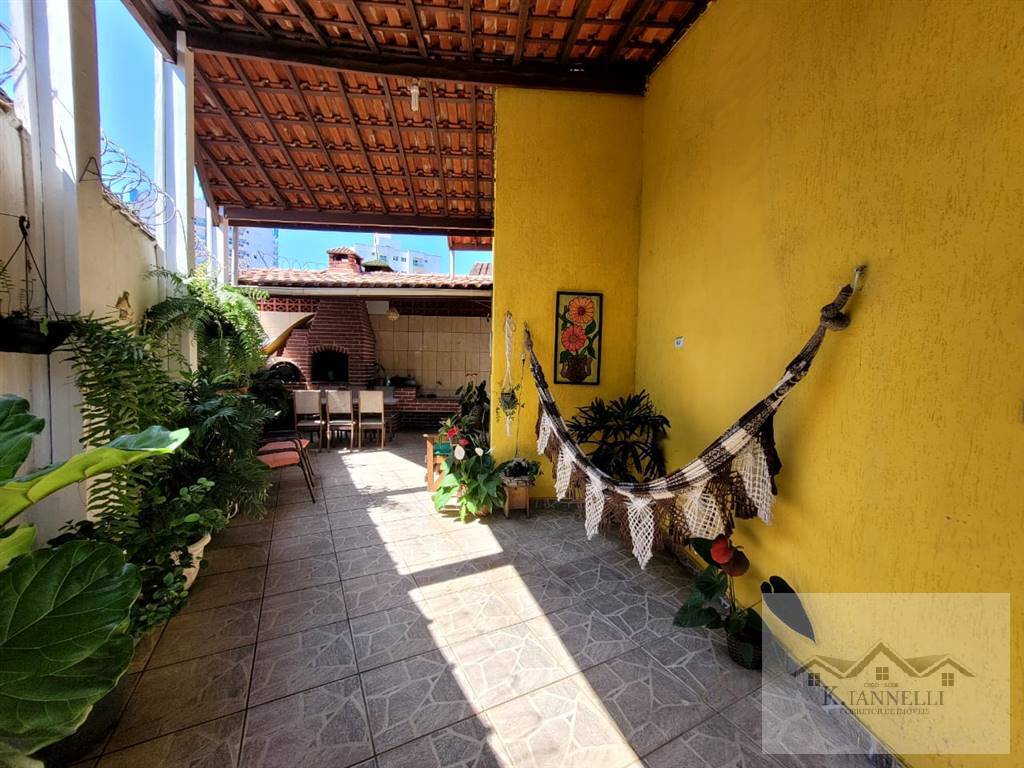 Casa à venda com 2 quartos, 87m² - Foto 5