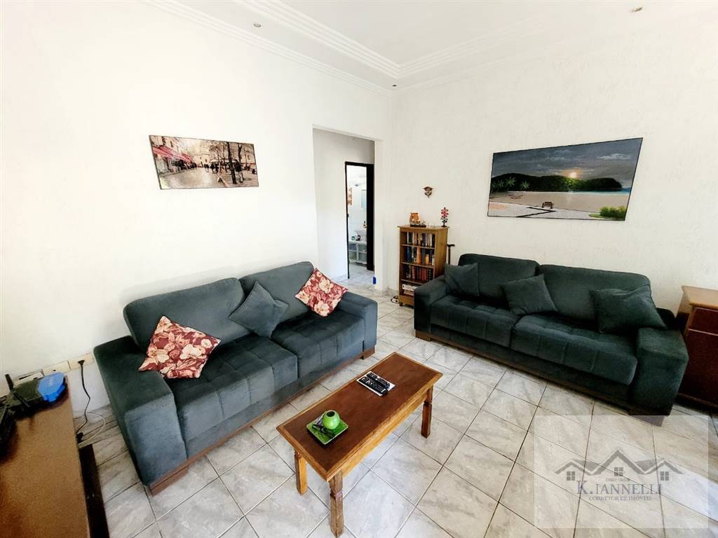 Casa à venda com 2 quartos, 87m² - Foto 1