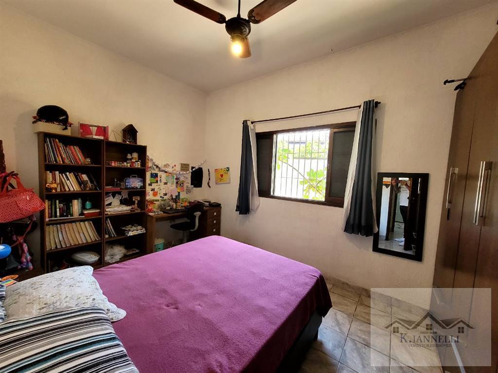 Casa à venda com 2 quartos, 87m² - Foto 18