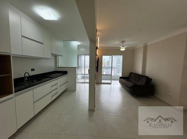 Apartamento à venda com 2 quartos, 75m² - Foto 11