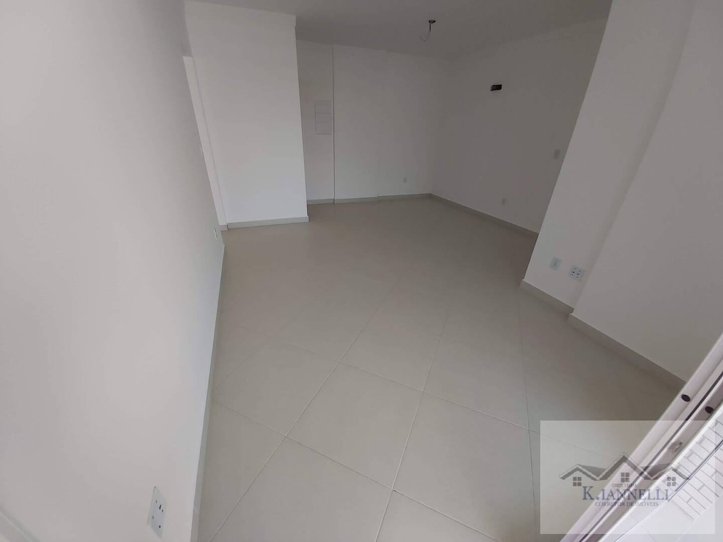 Apartamento para alugar com 3 quartos, 121m² - Foto 10