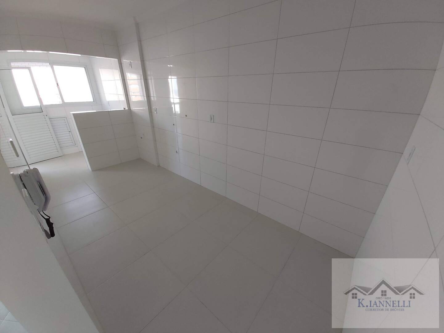 Apartamento para alugar com 3 quartos, 121m² - Foto 11