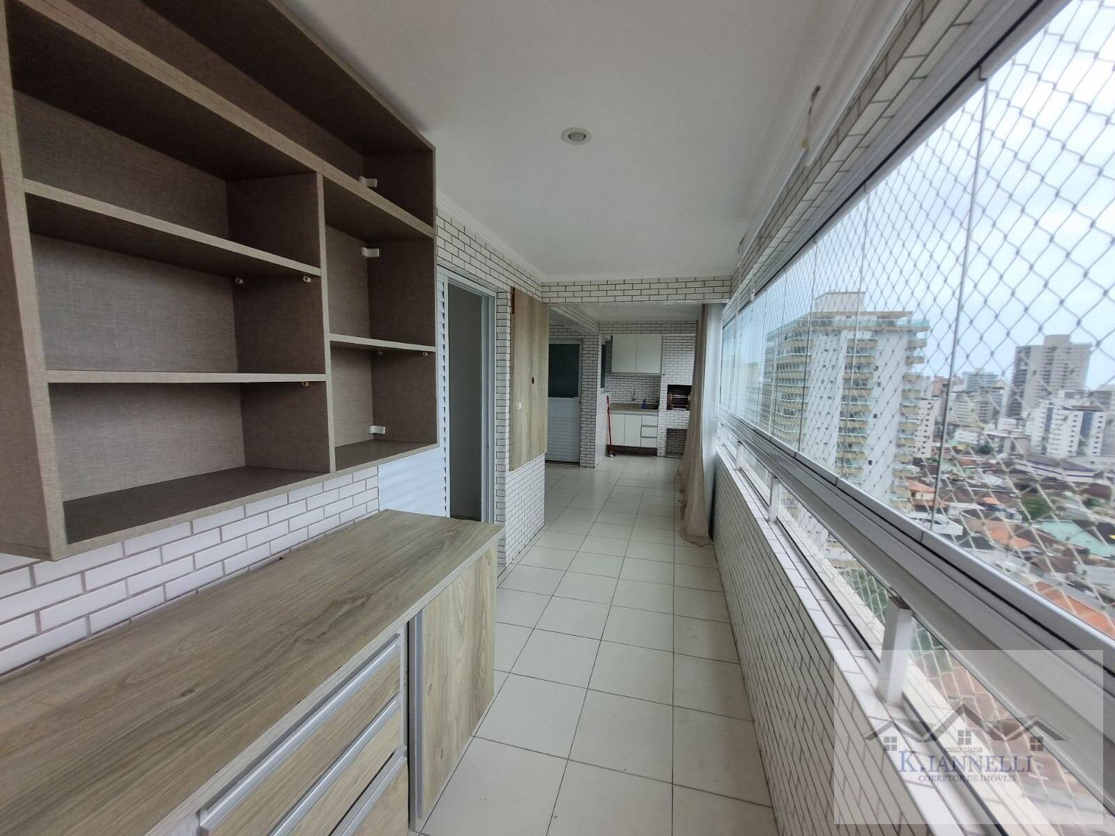 Apartamento para alugar com 3 quartos, 130m² - Foto 4