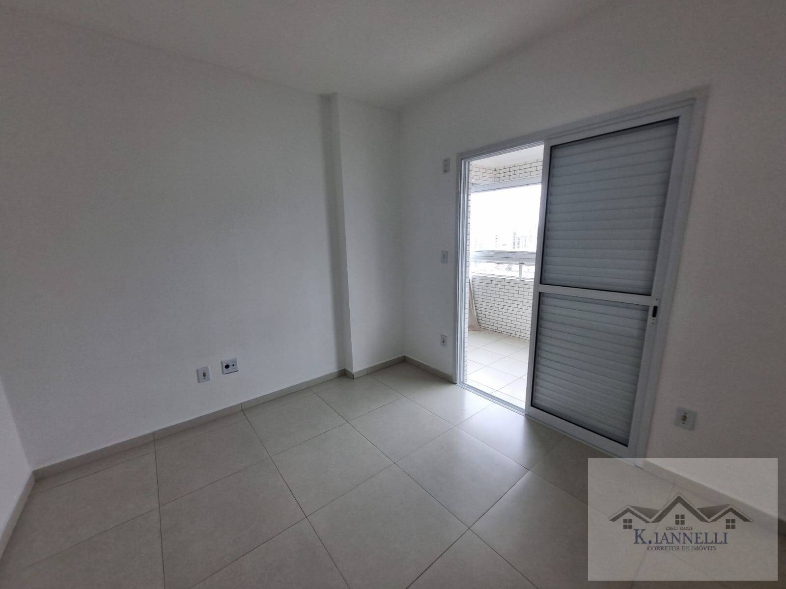 Apartamento para alugar com 3 quartos, 130m² - Foto 10