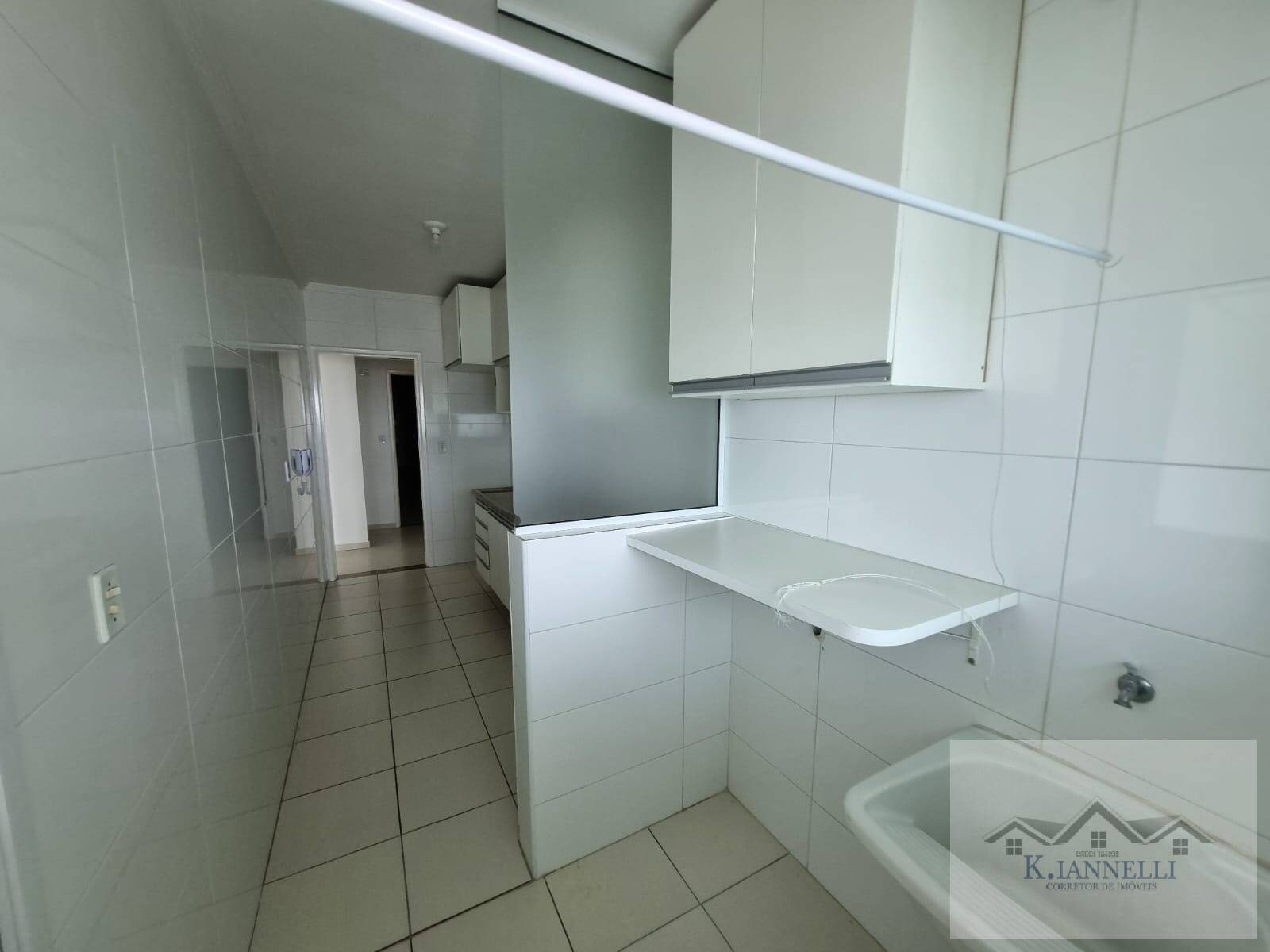 Apartamento para alugar com 3 quartos, 130m² - Foto 8