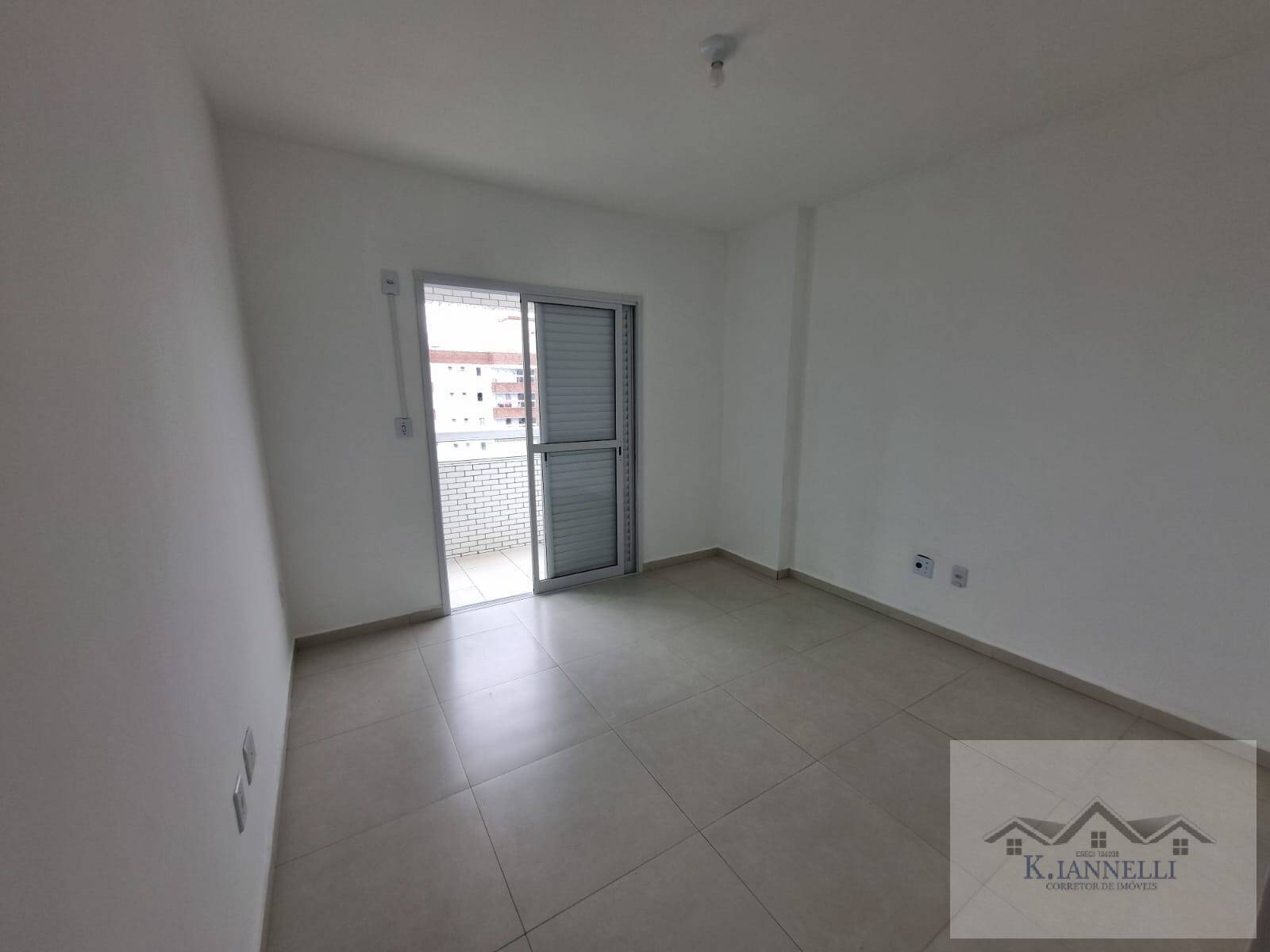 Apartamento para alugar com 3 quartos, 130m² - Foto 16