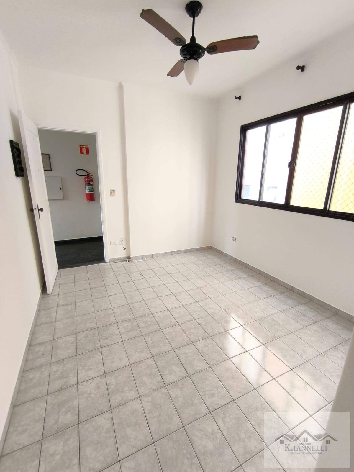 Apartamento à venda com 2 quartos, 56m² - Foto 14