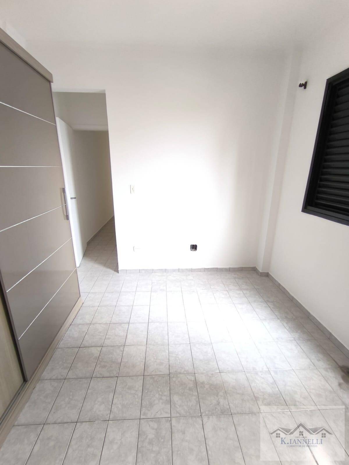 Apartamento à venda com 2 quartos, 56m² - Foto 24